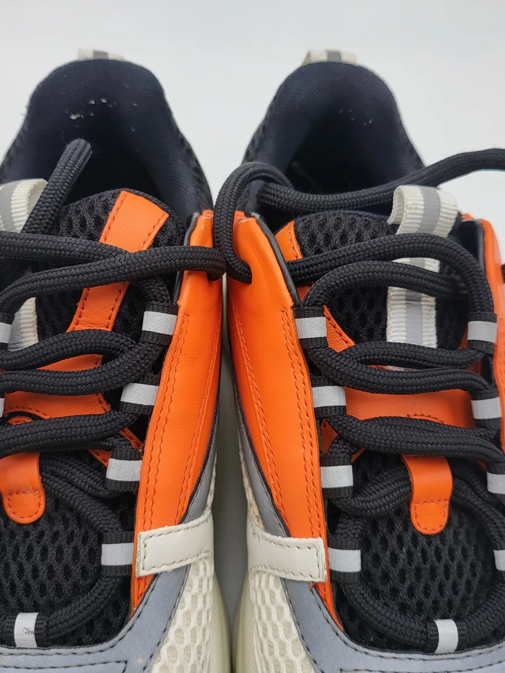 Christian Dior B22 'Orange White'  EU M 40..